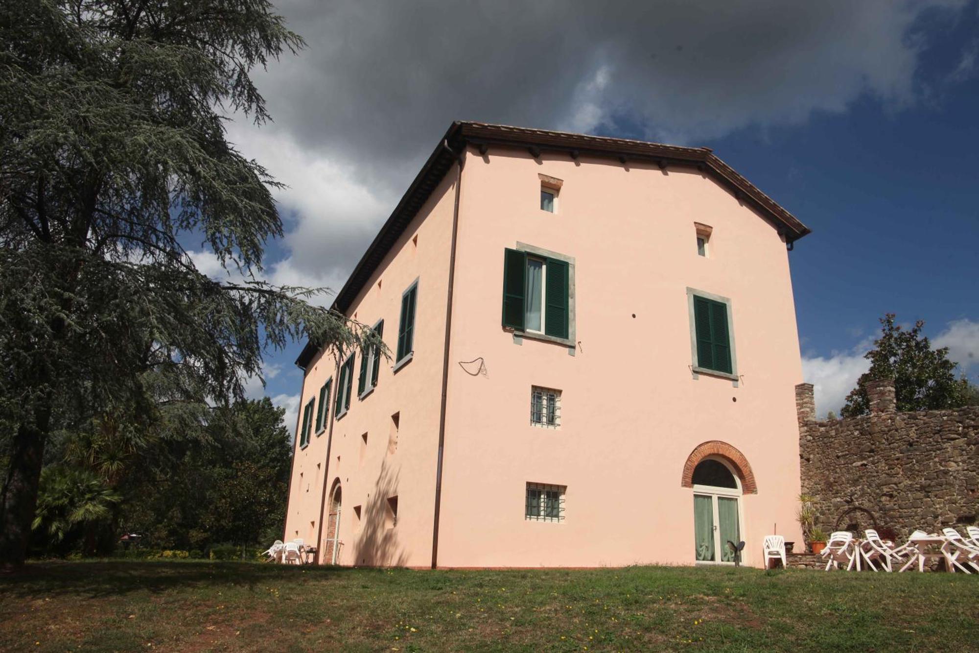 Bed And Breakfast Villa Torre Degli Onesti Apartments Лукка Екстер'єр фото